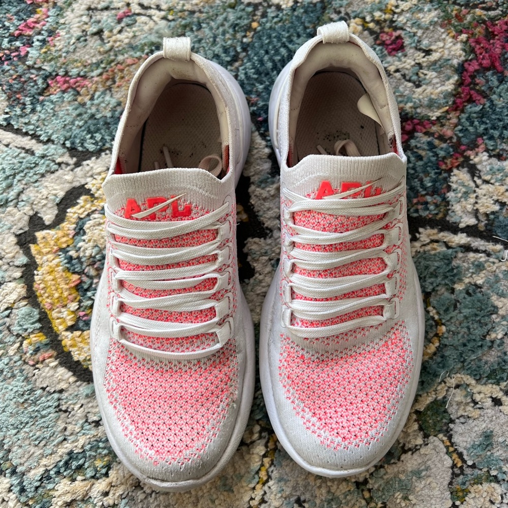 APL Sneakers